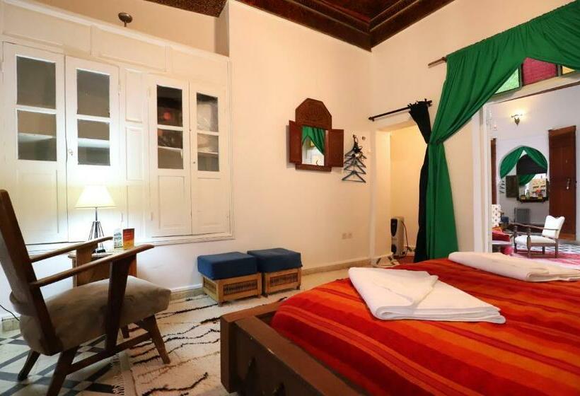 اتاق استاندارد, Dar Zerhoune