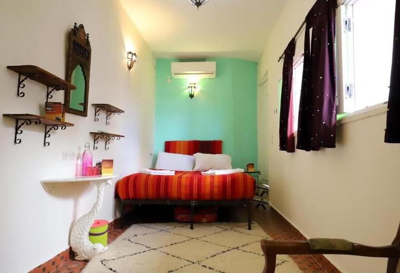 اتاق استاندارد با چشمانداز باغ, Dar Zerhoune