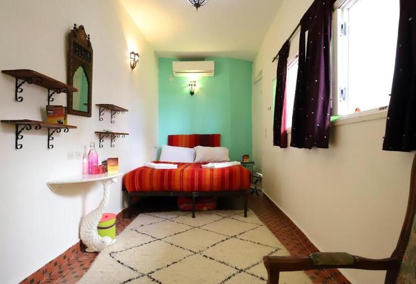 اتاق استاندارد با چشمانداز باغ, Dar Zerhoune