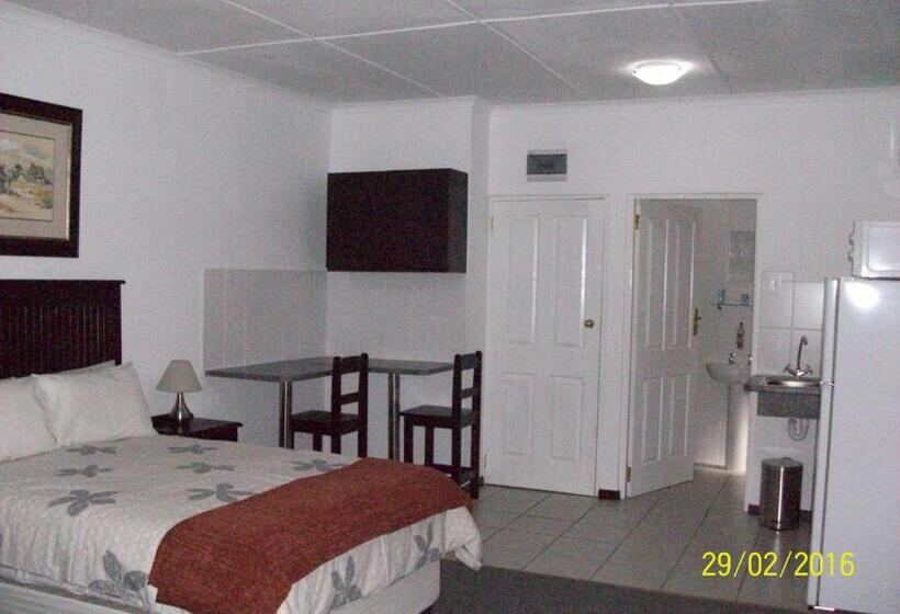 Семейный Номер, Laings Lodge