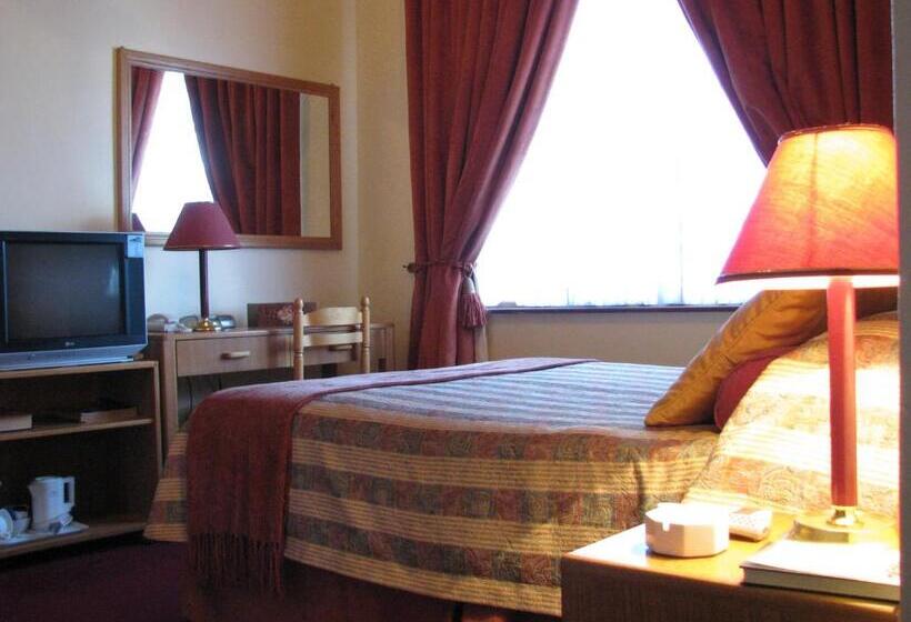 غرفة إقتصادية, Laings Lodge