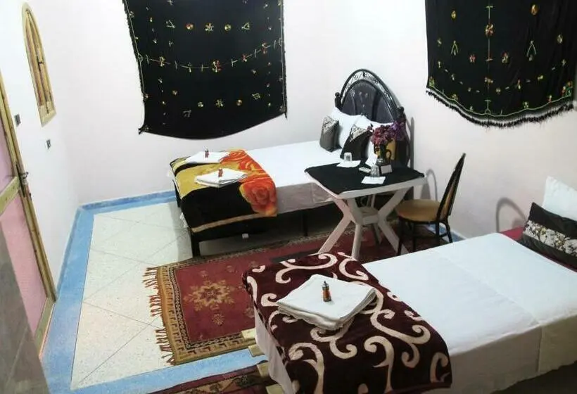 スタンダードトリプルルーム, Riad De Reve