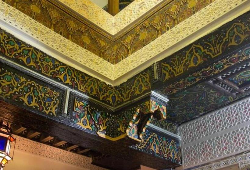 标准间, Riad Malak