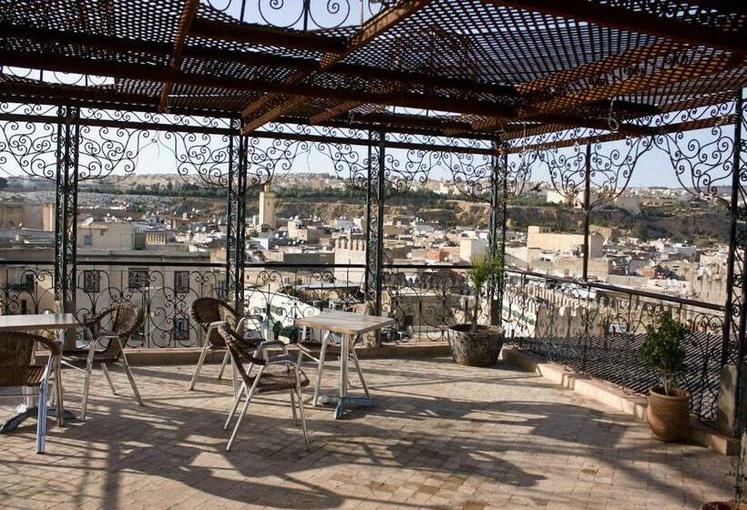 标准间, Bab Boujloud