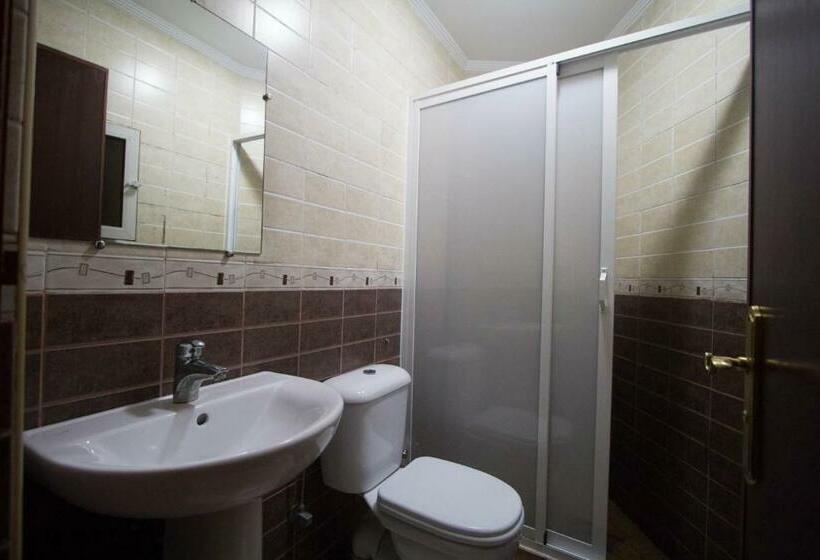 标准间, Bab Boujloud