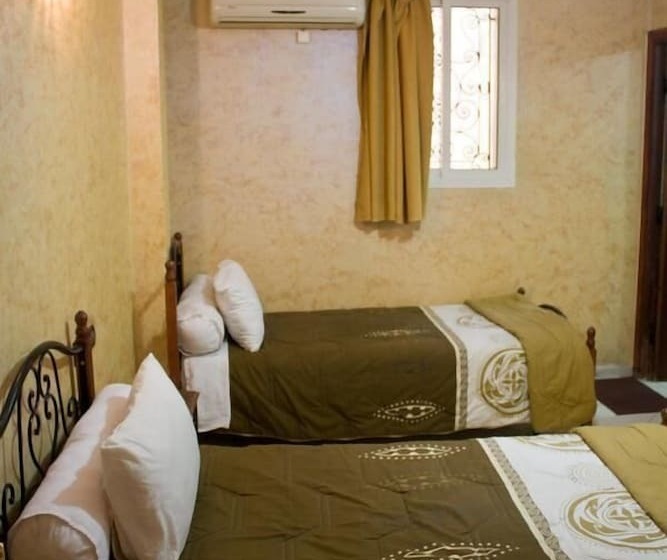 标准间, Bab Boujloud