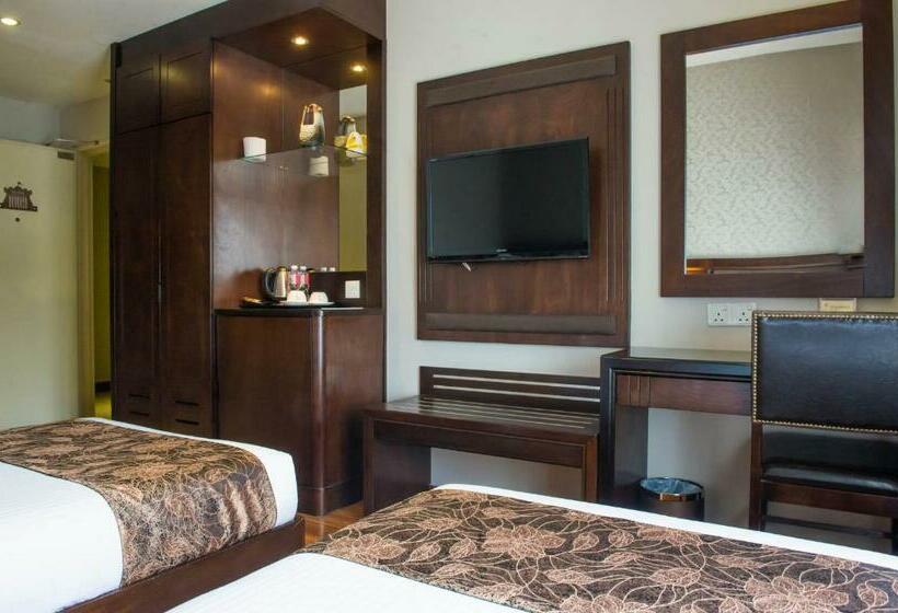 חדר סופריור, Castello