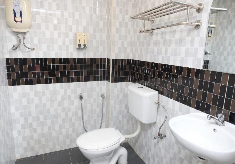 חדר דלוקס, De  Tees