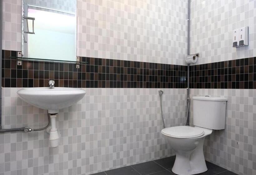 غرفة سوبيريور ثلاثية, De  Tees