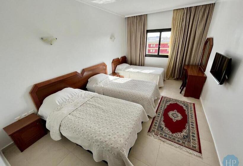 스탠다드 트리플 룸, Hôtel Plaisance