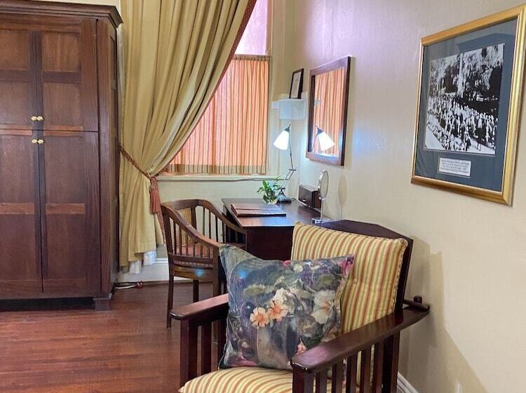 スタンダードルーム, Kimberley Club Guesthouse