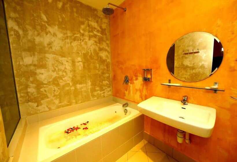 Номер Deluxe, Langit Langi Hotel Port Dickson