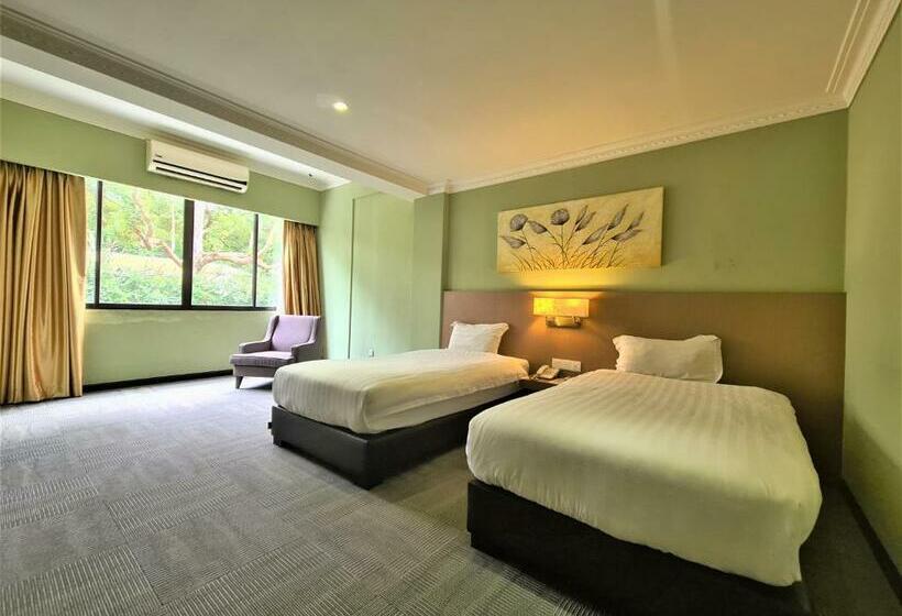 חדר דלוקס, Merdeka