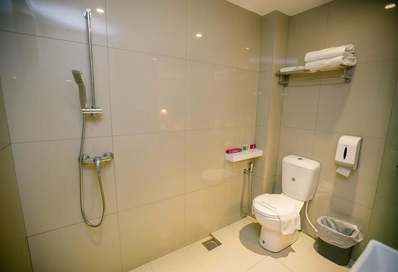 חדר דלוקס, Merdeka