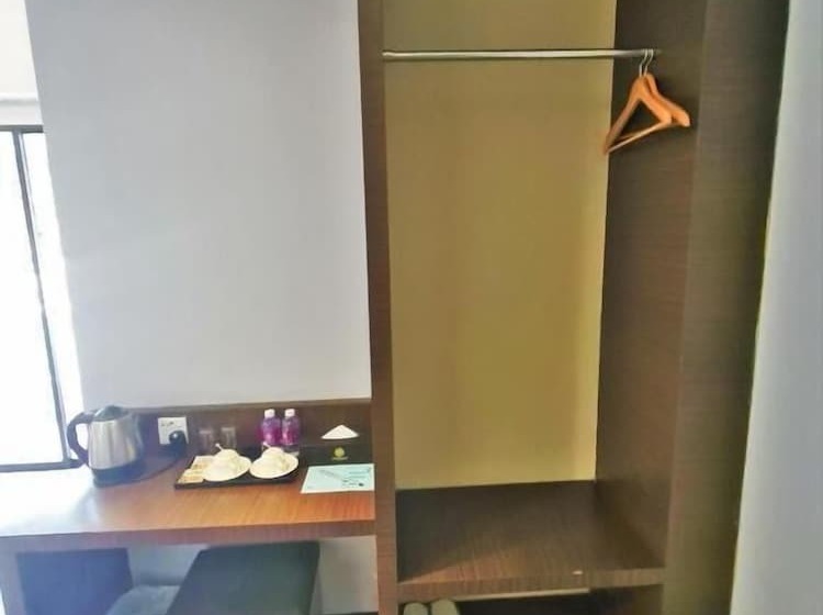 חדר דלוקס, Merdeka