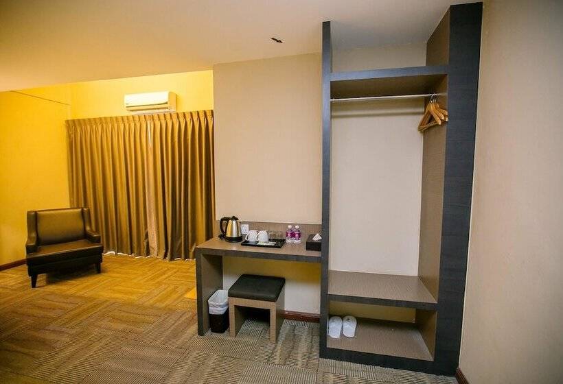 חדר דלוקס, Merdeka