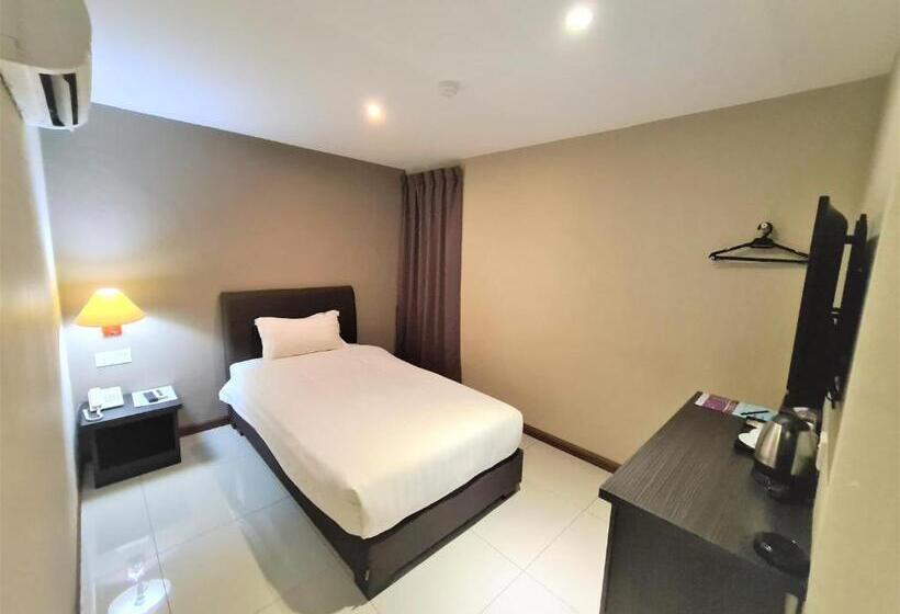 غرفة قياسية فردية, Merdeka