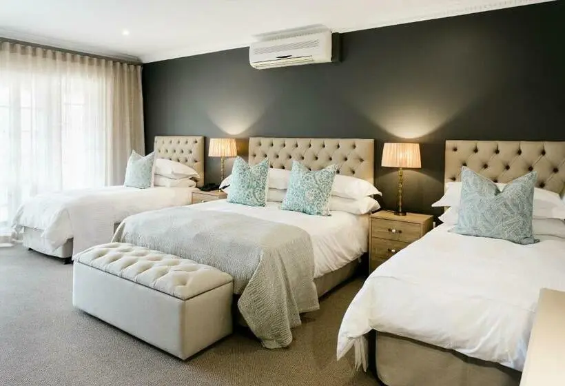 Perhehuone, Mont D Or Hotel Clarens