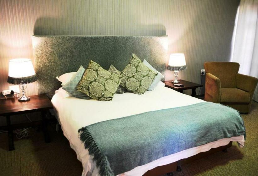 スタンダードルーム, Rabbit Hole