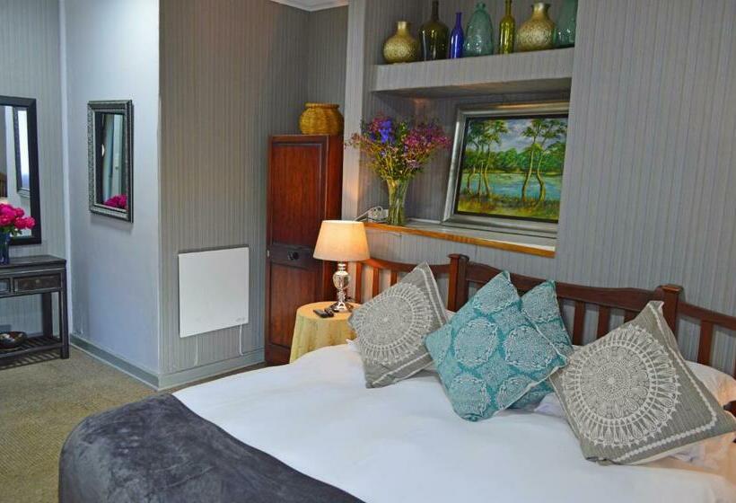 スタンダードルーム, Rabbit Hole