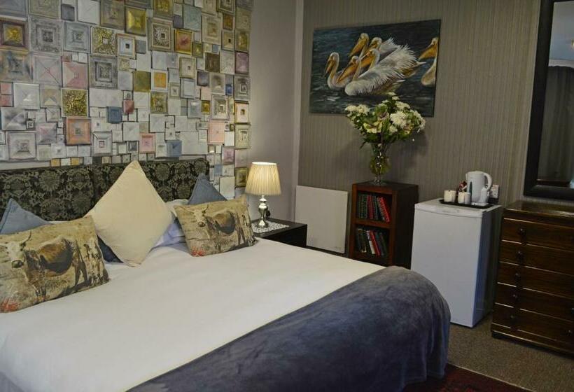 スタンダードルーム, Rabbit Hole