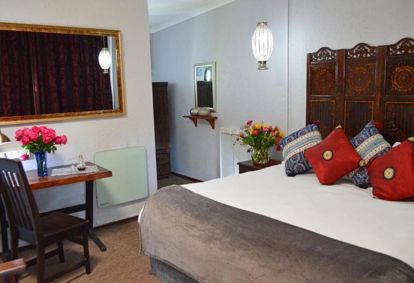 スタンダードルーム, Rabbit Hole