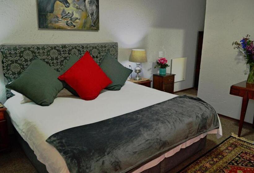 スタンダードルーム, Rabbit Hole