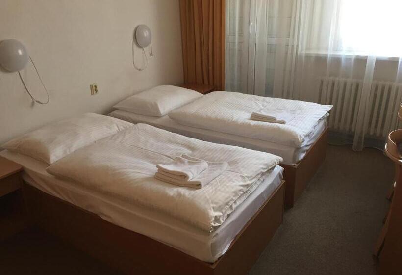 اتاق استاندارد, Tatra