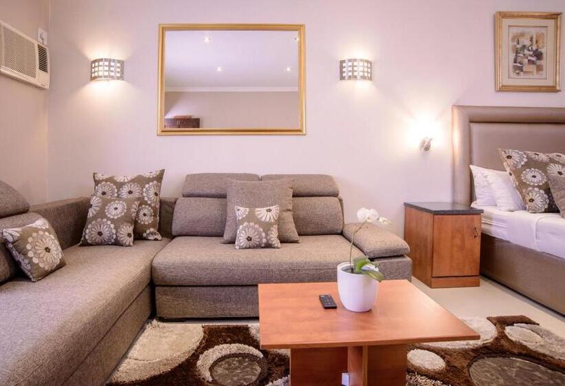 디럭스 스위트, The Cycad Lodge & Chalets