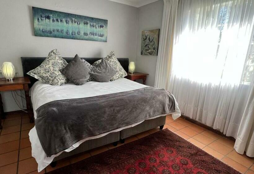 スタンダードルーム, Rabbit Hole