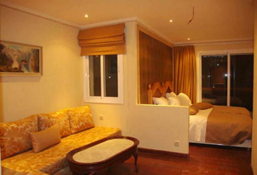 سوییت لوکس, Résidence Ifrane Palace