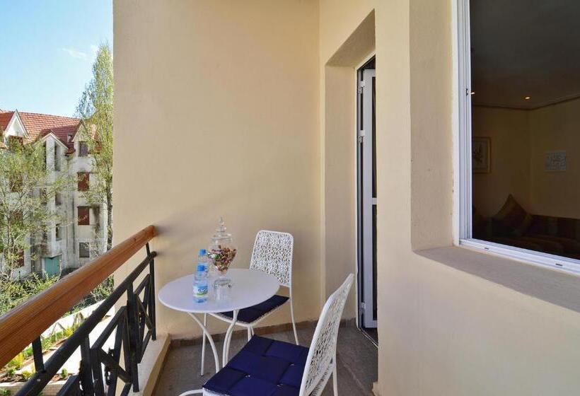 سوییت لوکس, Résidence Ifrane Palace