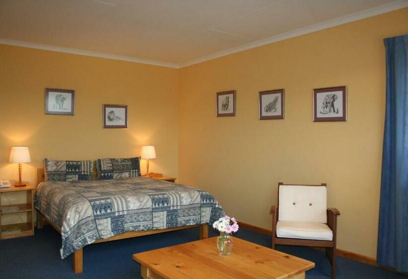 デラックスジュニアスイート, The Manderson Hotel And Conference Centre