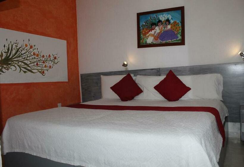 اتاق لوکس با تخت بزرگ, Villa Mont