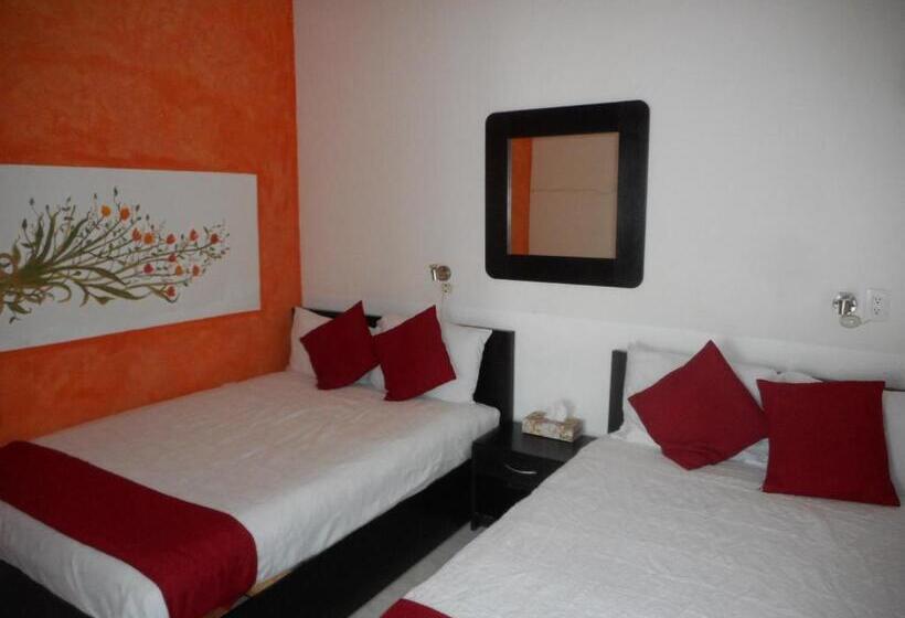 اتاق استاندارد چهار تخته, Villa Mont