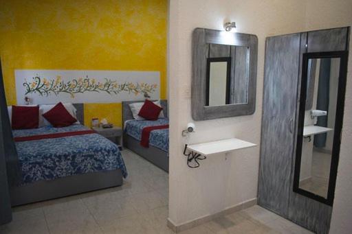 اتاق استاندارد چهار تخته, Villa Mont