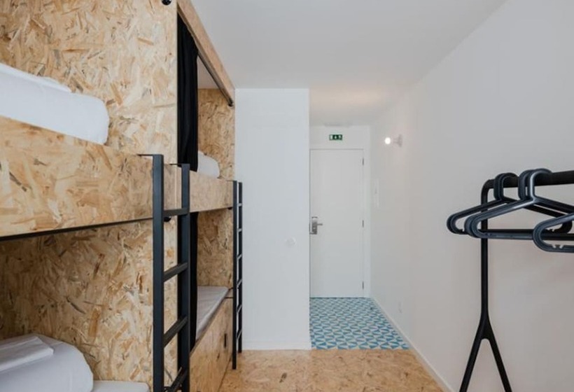 공동 객실, Hostel Conii & Suites Algarve