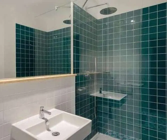 Vuode Makuusalissa, Hostel Conii & Suites Algarve