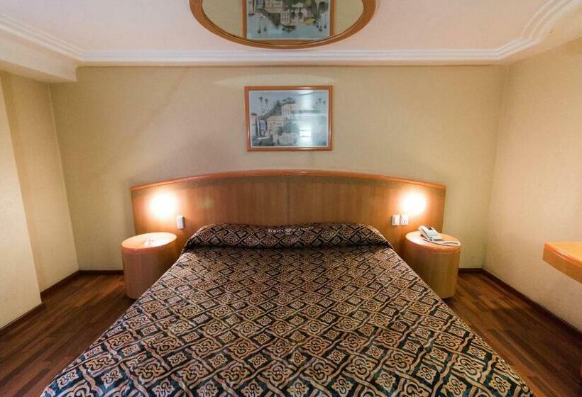 キングサイズベッドのスタンダードルーム, Atlante