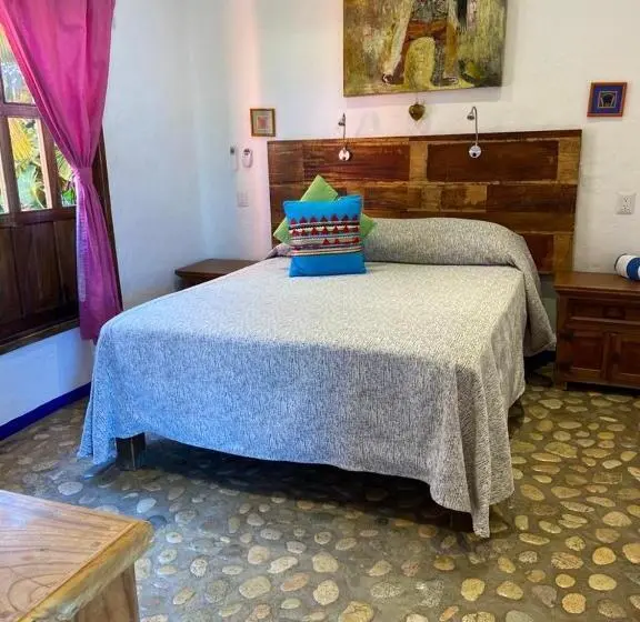 بانگلوی استاندارد 2 خوابه, Aurinko Bungalows