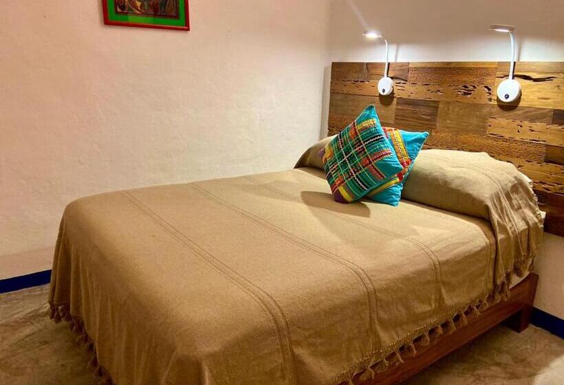 スタンダードバンガロー, Aurinko Bungalows