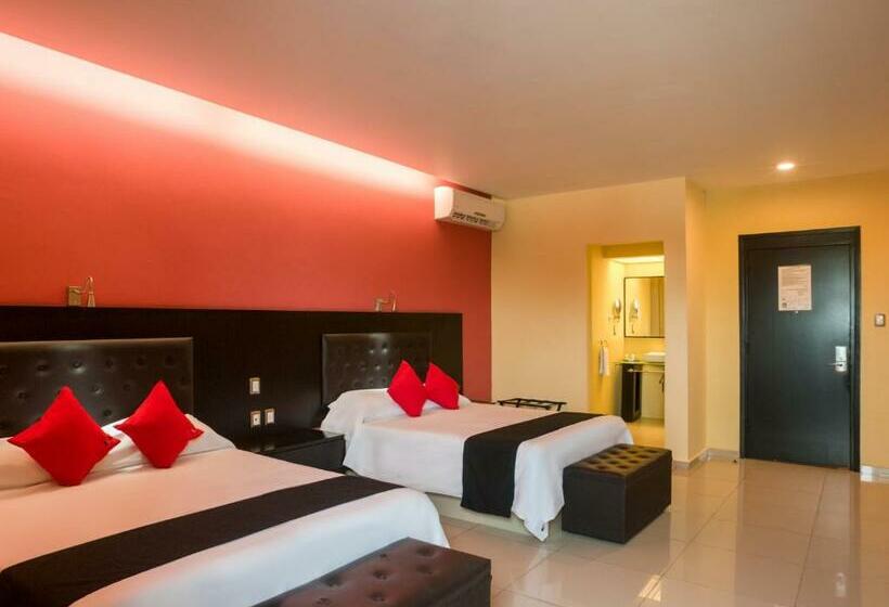 스탠다드 룸 더블 침대 2개, Capital O Veracruz Suites