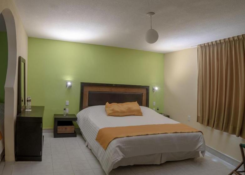 غرفة إقتصادية رباعية, Casa Shalom