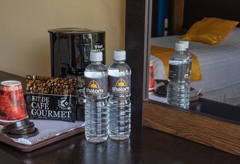 غرفة قياسية, Casa Shalom