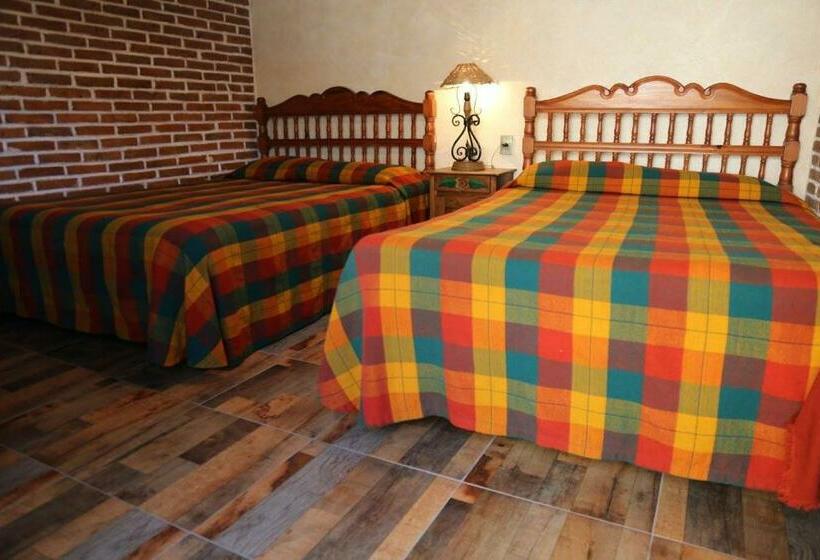 חדר סטנדרט, Del Carmen