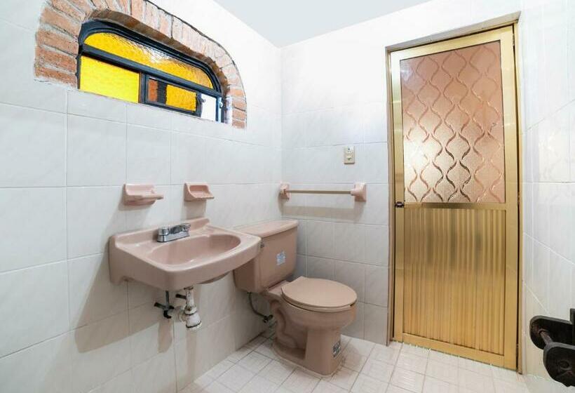 חדר סטנדרט, Del Carmen