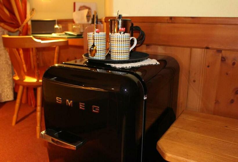 Camera Superiore Vista Montagna, Meublé Gorret