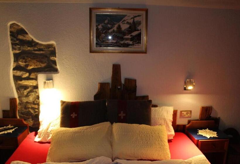 Camera Standard, Meublé Gorret