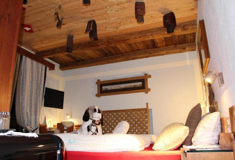 Camera Standard, Meublé Gorret