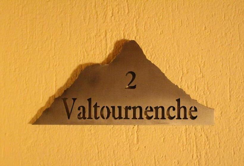 Quarto Superior com Terraço, Meublé Gorret